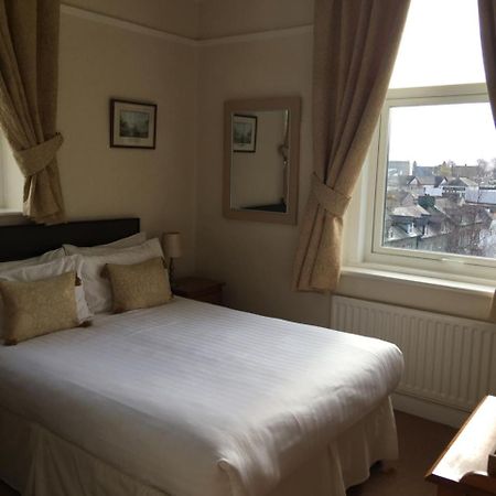 Lincoln Guest House Кесвик Экстерьер фото